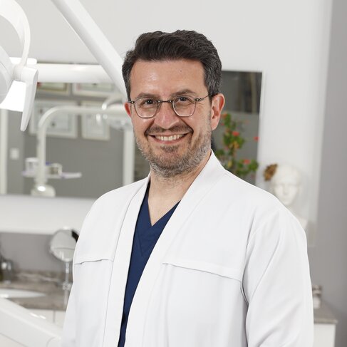 Dr. Cem Tanyel